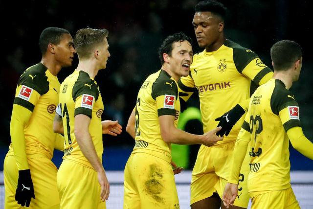 范布隆克霍斯特被贝西克塔斯解雇，上任仅半年